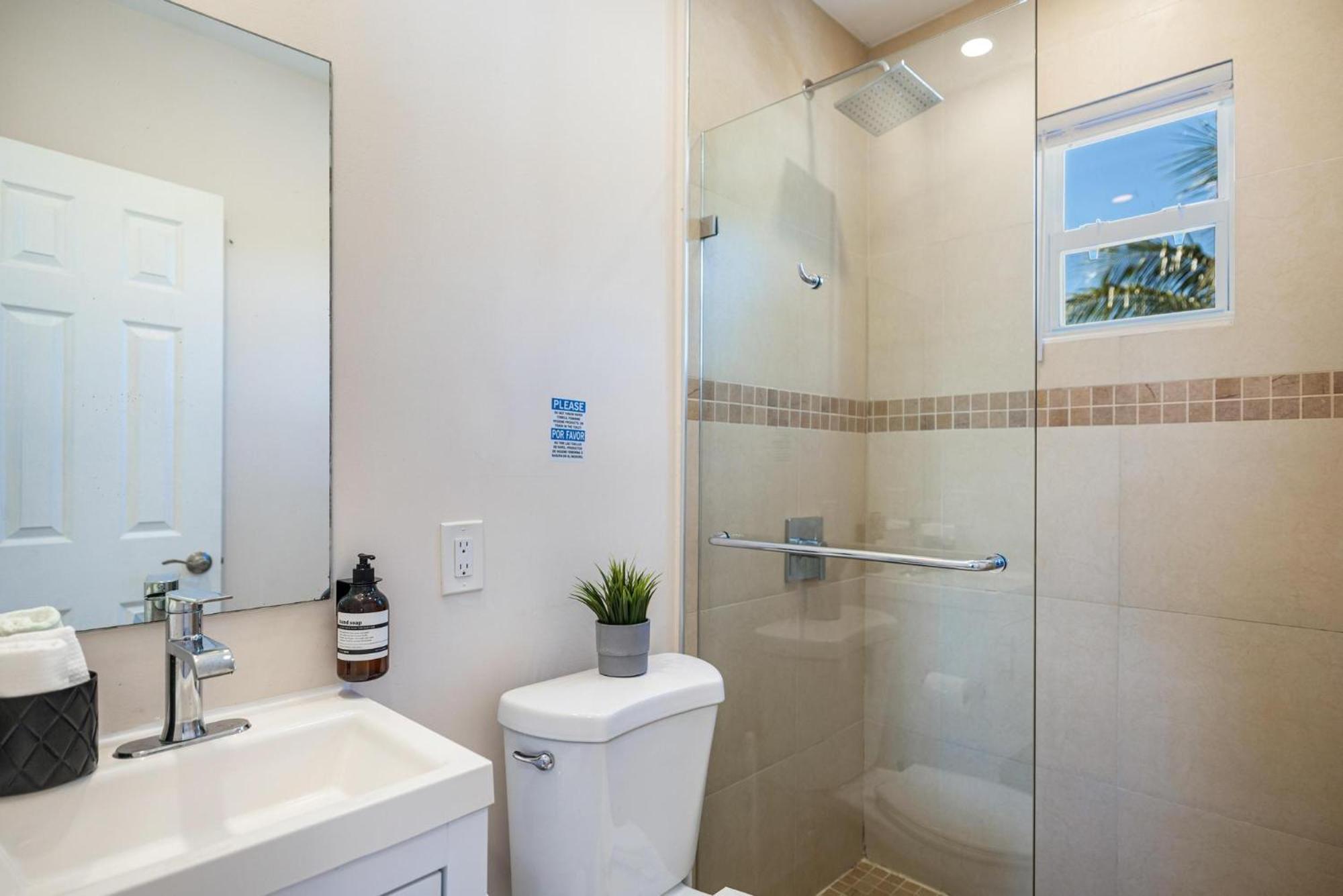 Peaceful Urban Escape Close To Las Olas & Beach Fort Lauderdale Eksteriør bilde